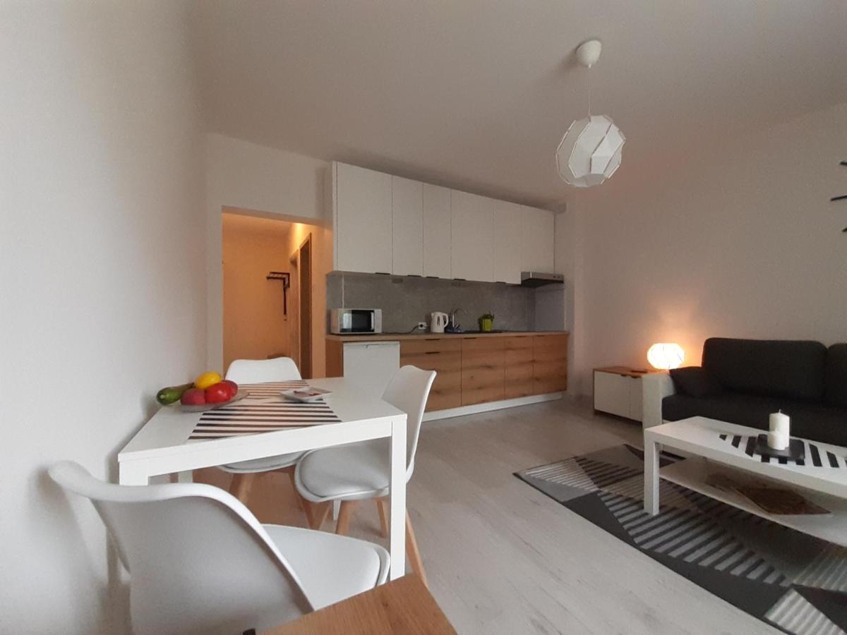 Apartamenty Lewa Lodź Bagian luar foto
